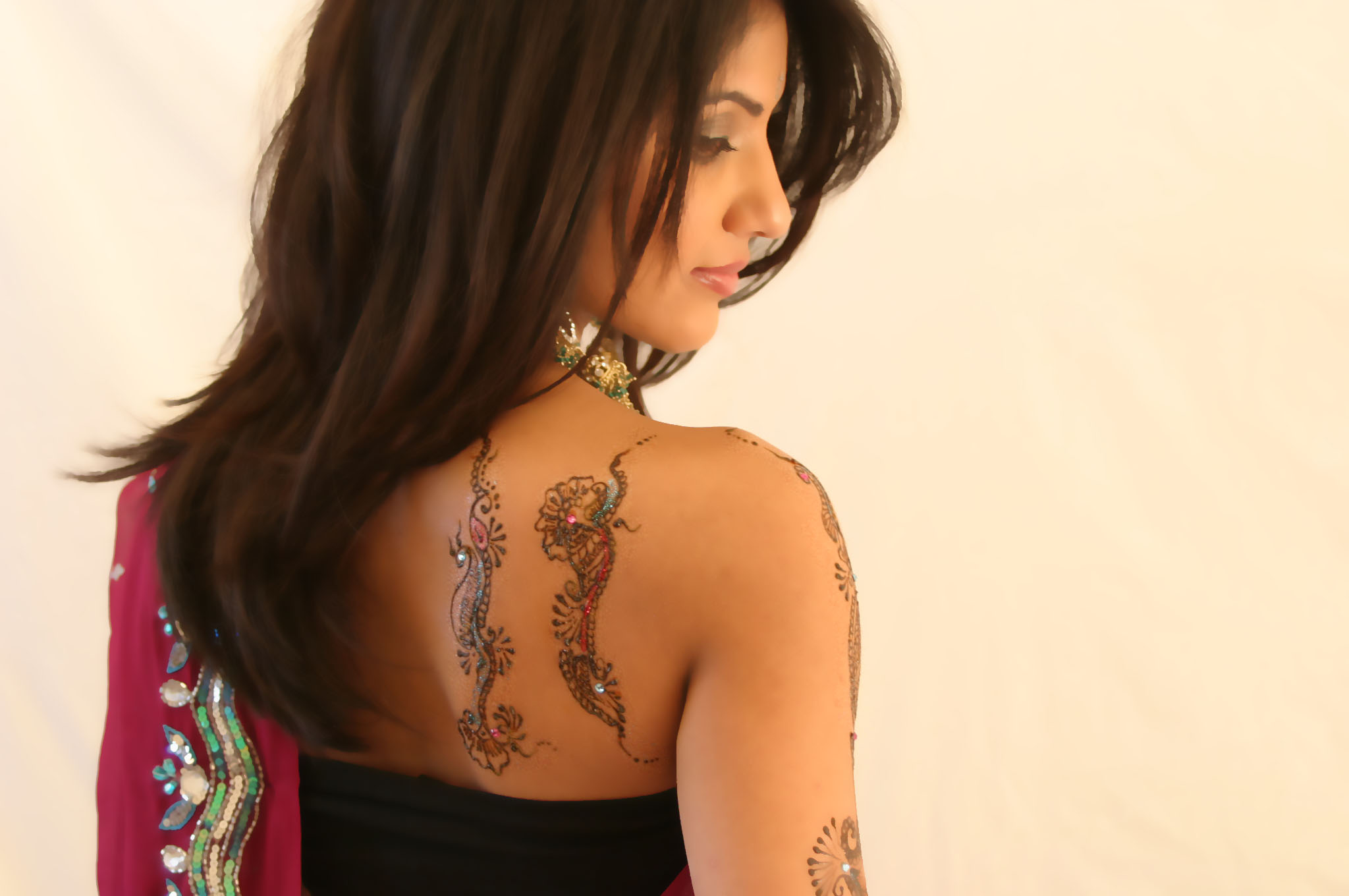 Henna by Amberesque13