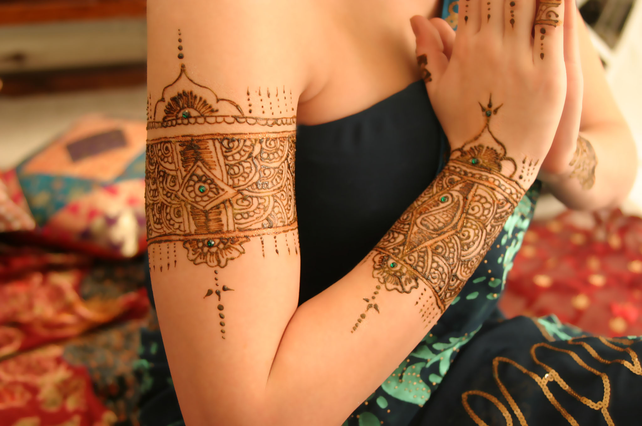 Henna by Amberesque12