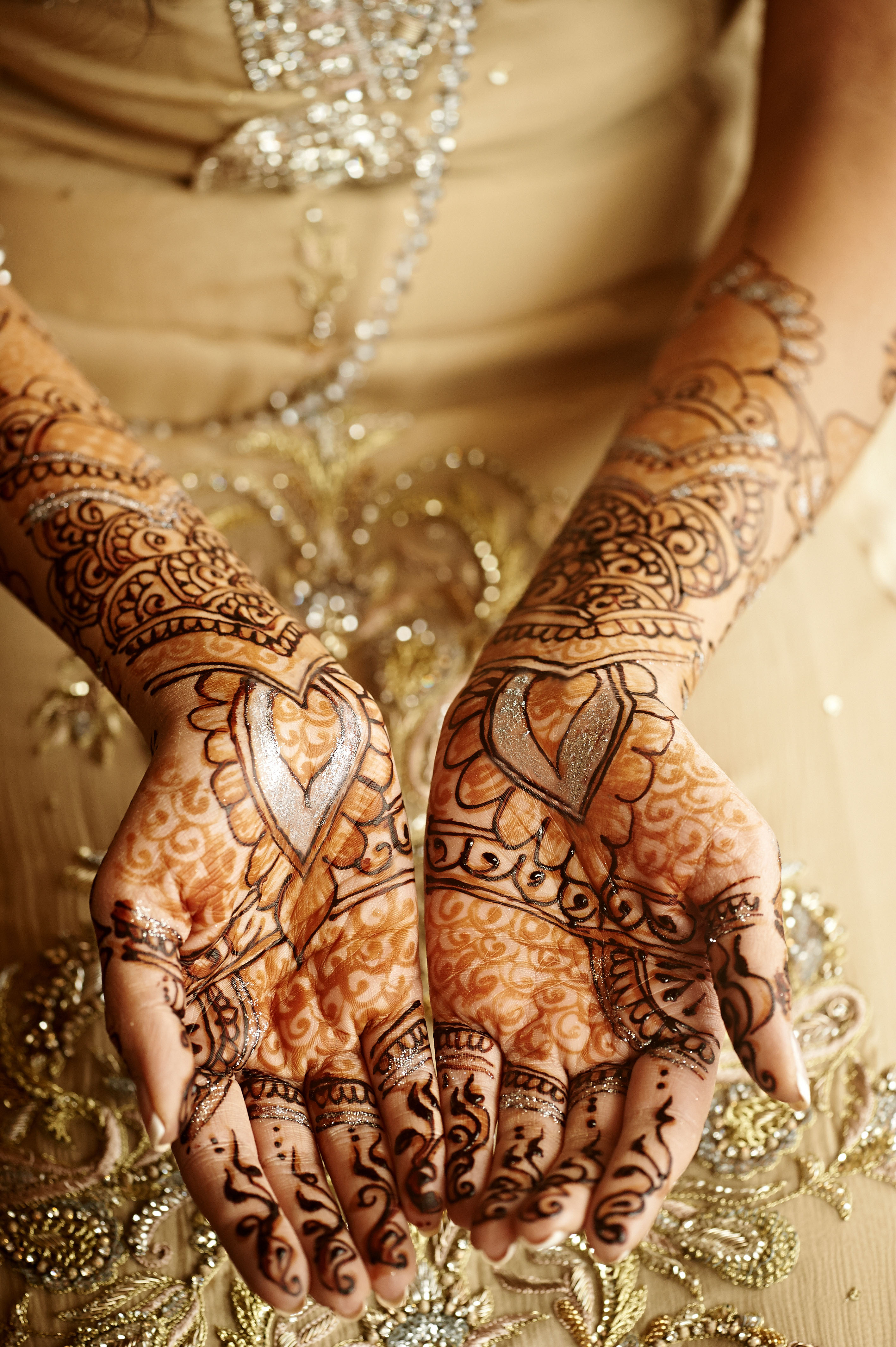 Henna by Amberesque10